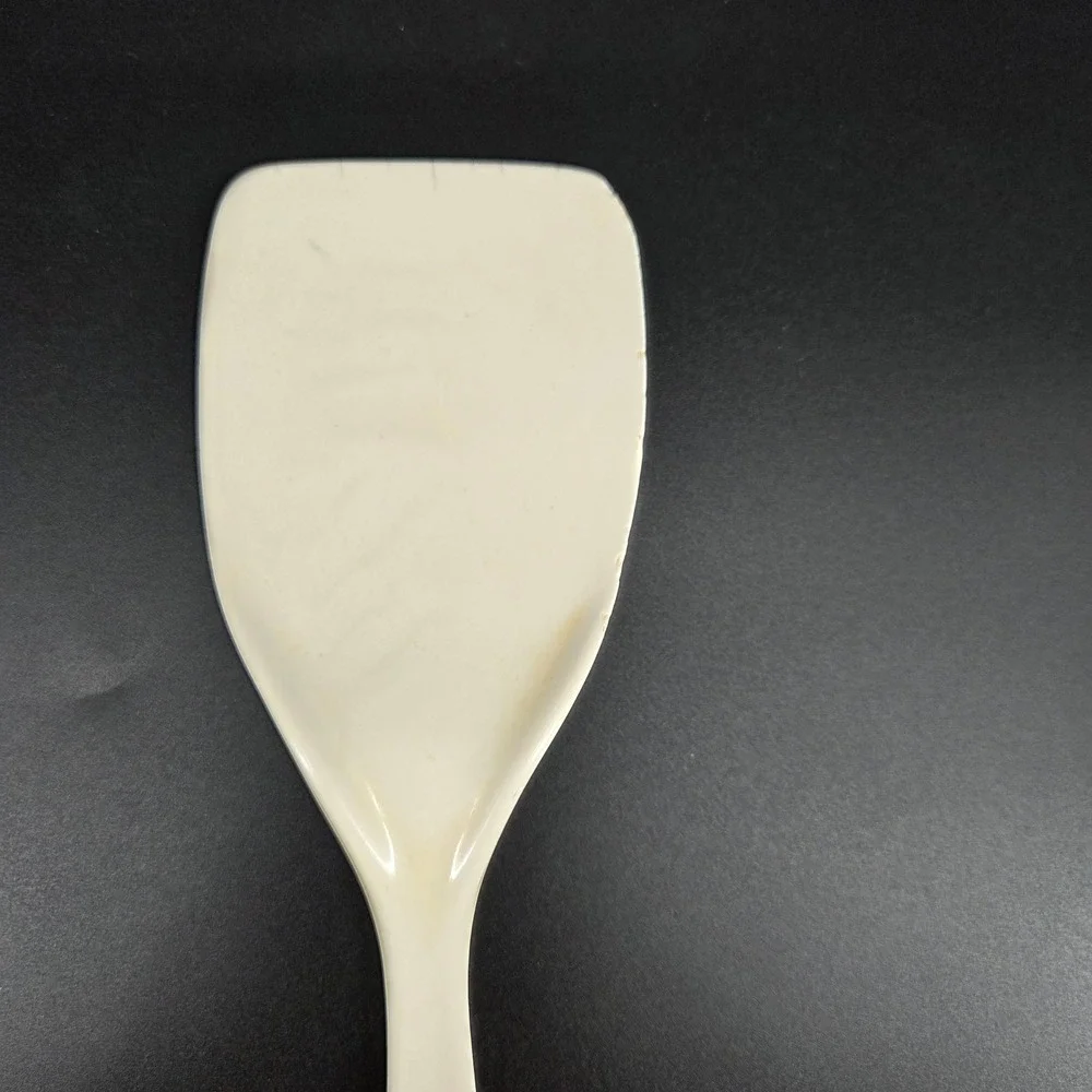Vintage Melamine Spatula Turner Cream Off White Kitchen Utensil Taiwan CG-79